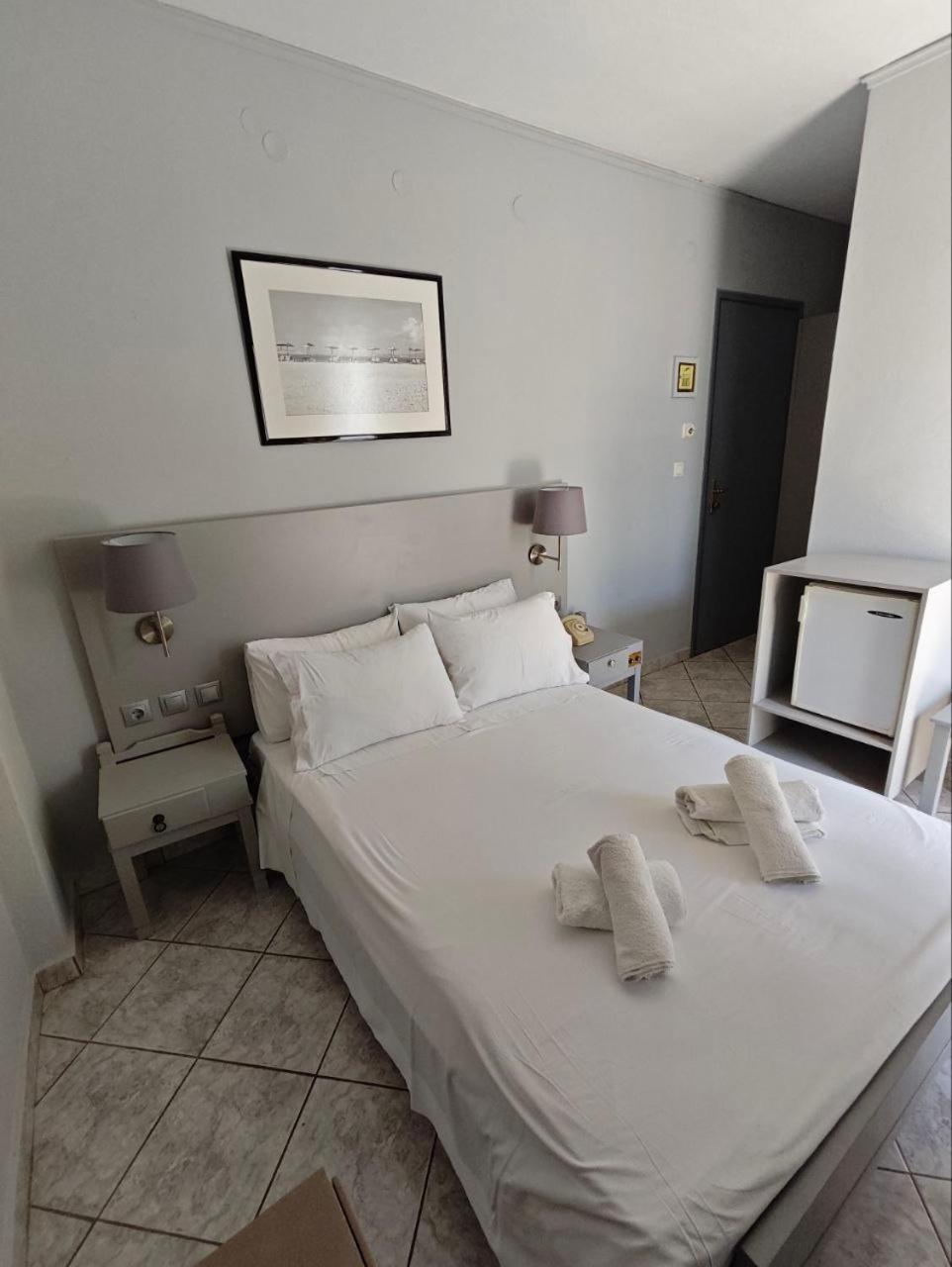 Karis Hotel 2*