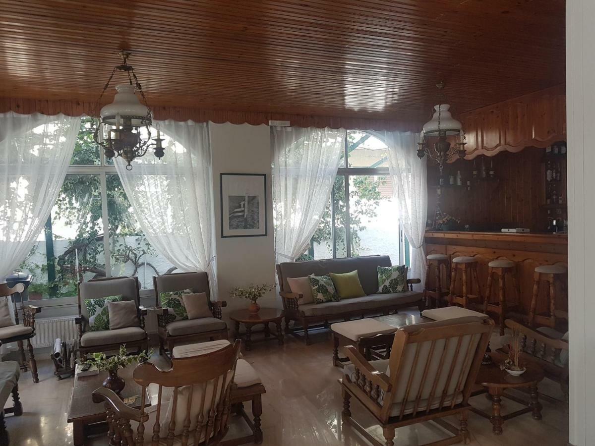 Hotel Karis 2*