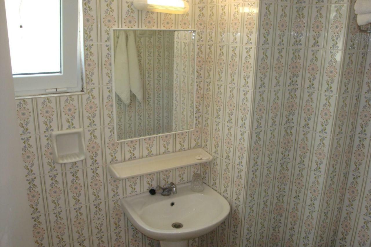 Hotel Karis 2*