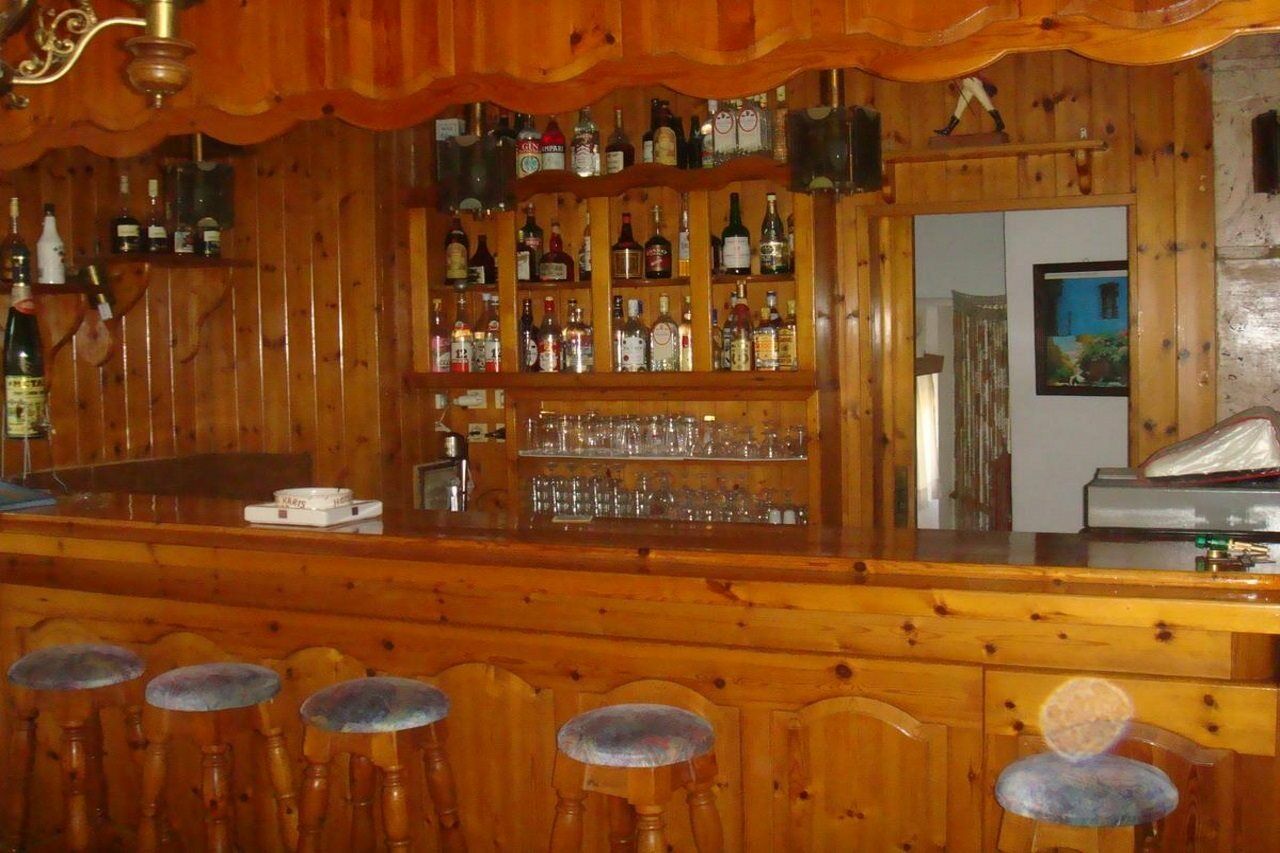 Hotel Karis 2*