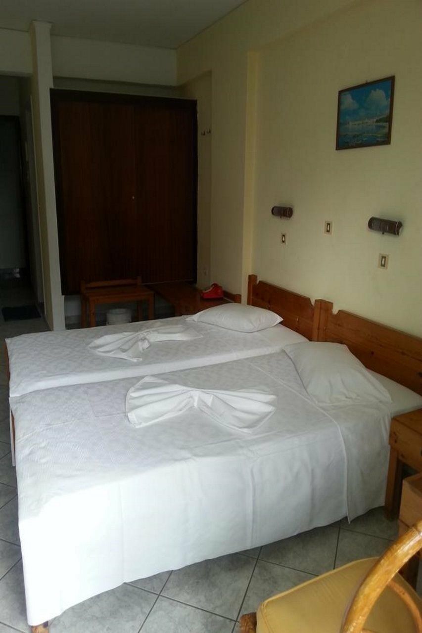 Hotel Karis